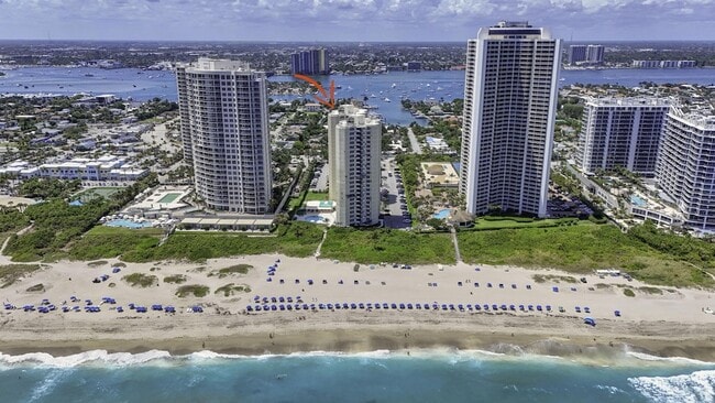 Building Photo - 2800 N Ocean Dr