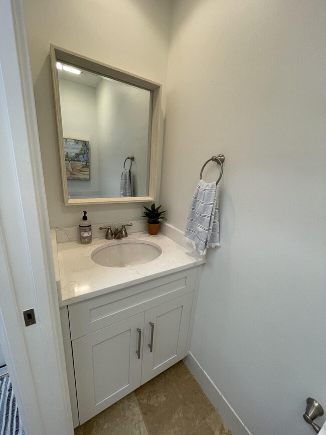 Building Photo - 2857 E Community Dr
