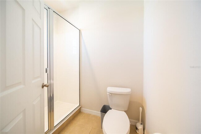 Building Photo - 980 Lakefront Village Dr