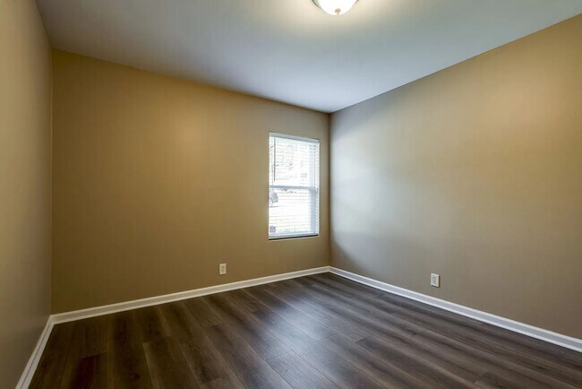 Building Photo - 2936 Torbett St