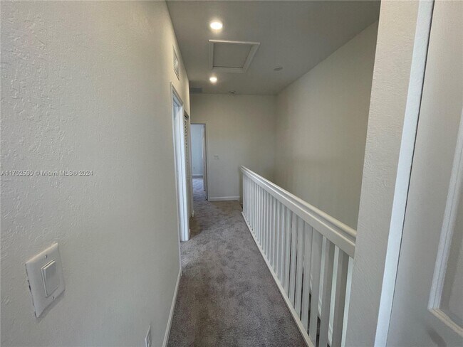 Building Photo - 12851 SW 232 LANE