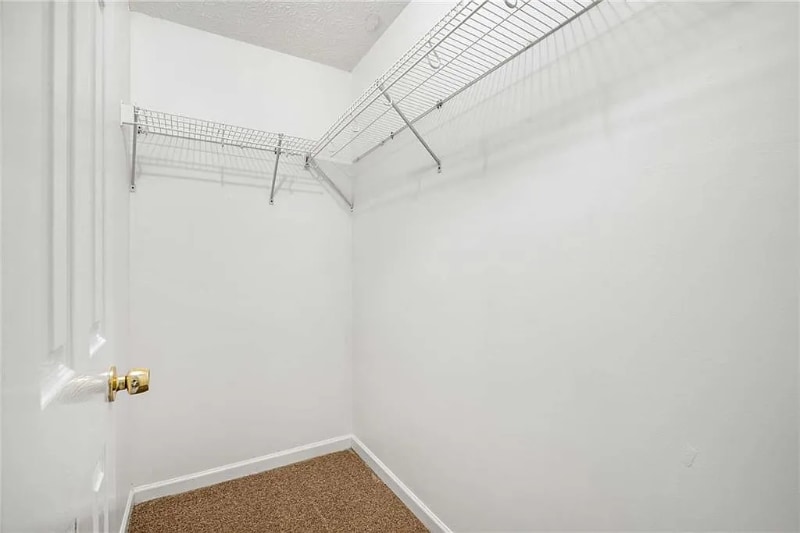 Building Photo - 598 Elle's Wy