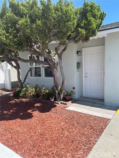 Building Photo - 3807 Mohawk St