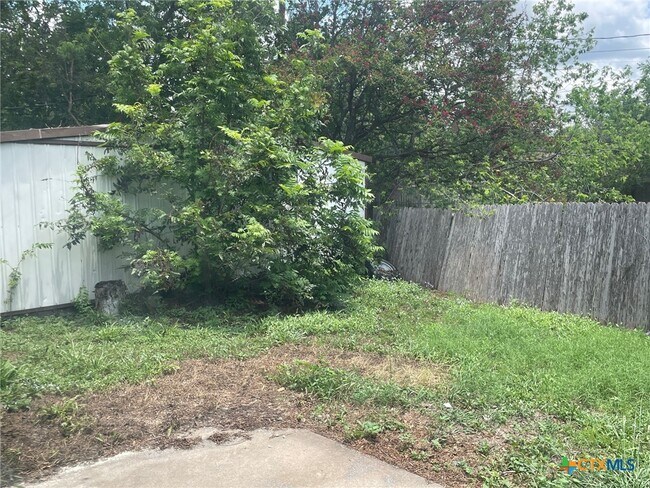 Building Photo - 2015 Greenbrook Pkwy