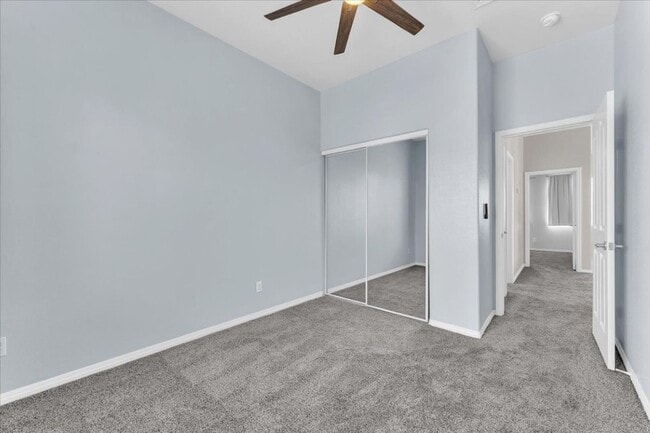 Building Photo - 7237 Buglehorn St