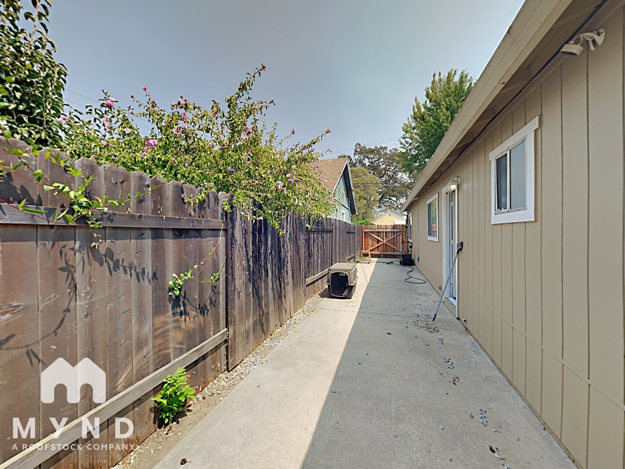 Building Photo - 2740 42nd St