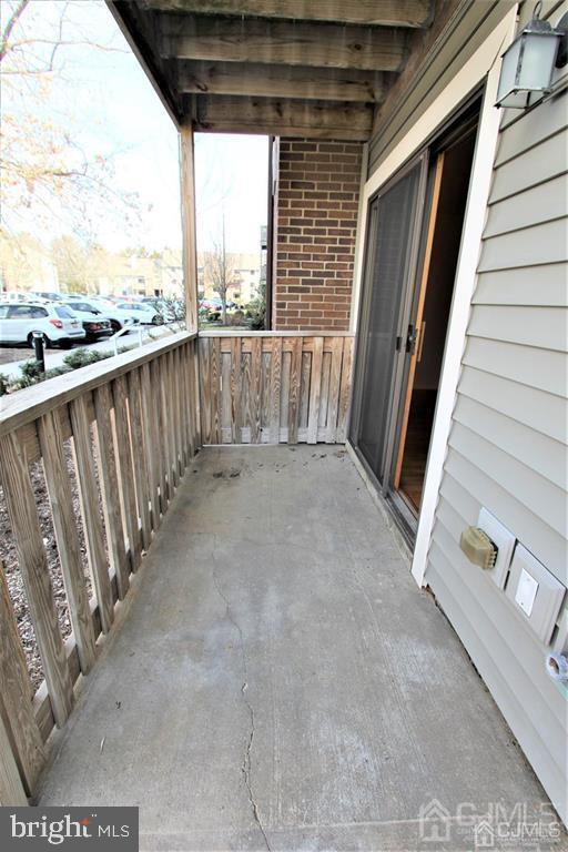 Building Photo - 1219 Ravens Crest Dr