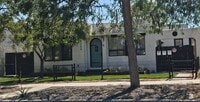 Building Photo - 204 Harvard Dr SE