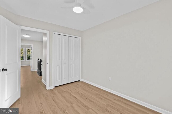 Building Photo - 10290 S Grant Ave