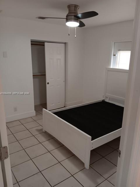 Building Photo - 6480 SW 25th St