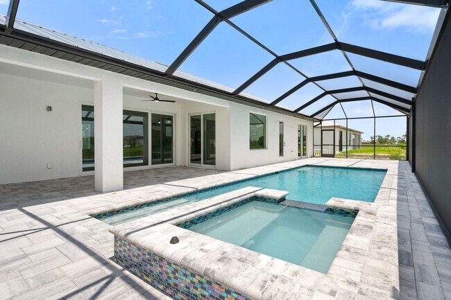 Building Photo - 1523 NW 34th Ave