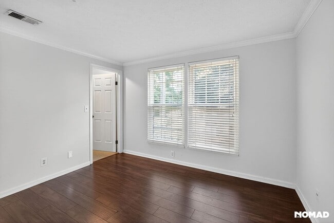 Building Photo - 1483 Keys Crossing Dr NE