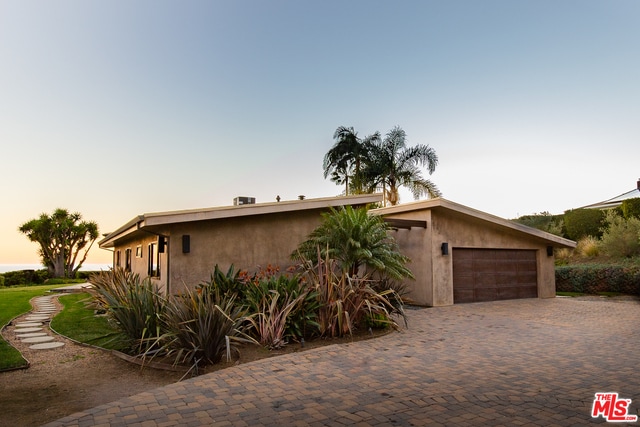 Building Photo - 20247 Piedra Chica Rd