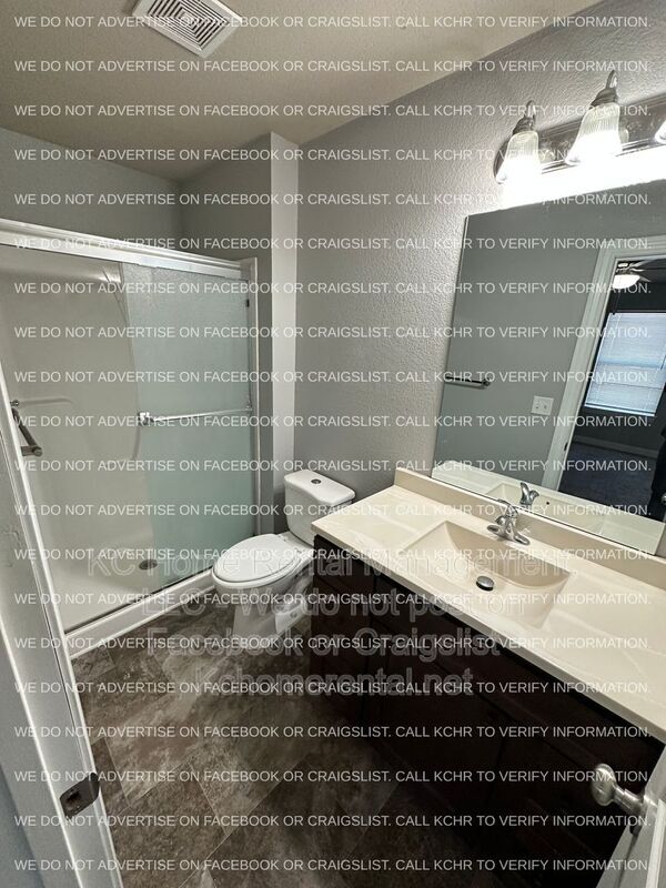 Building Photo - 10530 Kane Dr