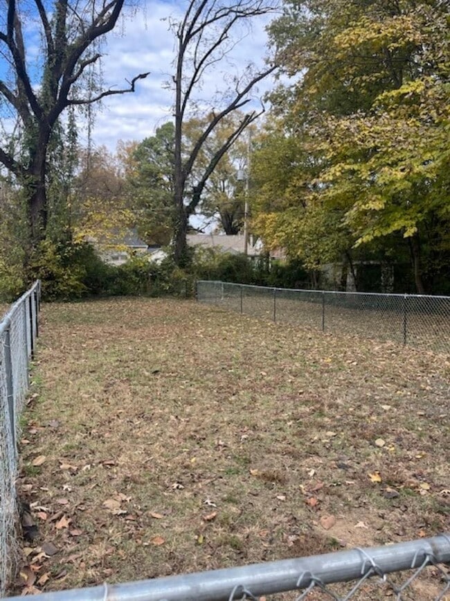 Building Photo - 3764 Carnes Ave