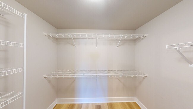 Building Photo - 2 MONTHS RENT FREE! Boone 3 Bedroom Townhome Available February 23rd!