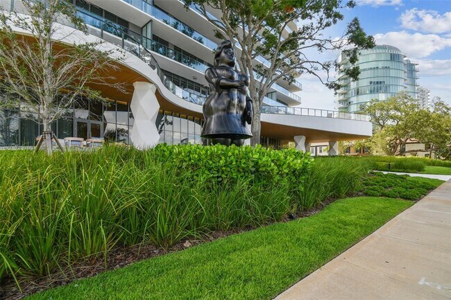 Building Photo - 3101 Bayshore Blvd