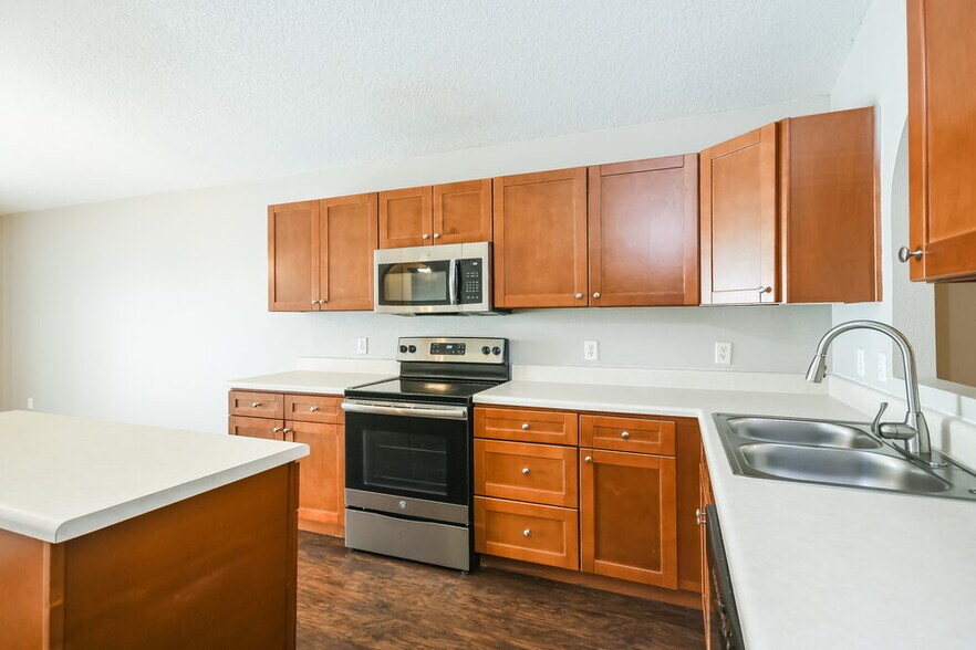 Building Photo - 2968 Whispering Trails Dr