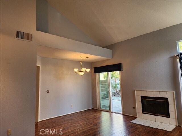 Building Photo - 7350 Greenhaven Ave