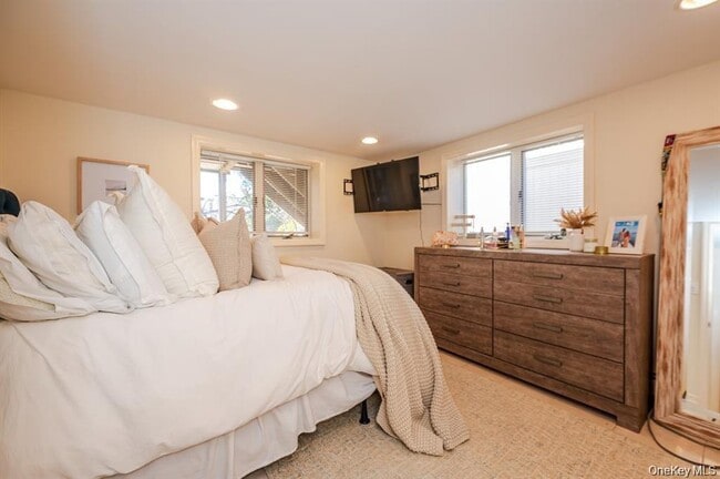 Building Photo - 311 Washington Blvd