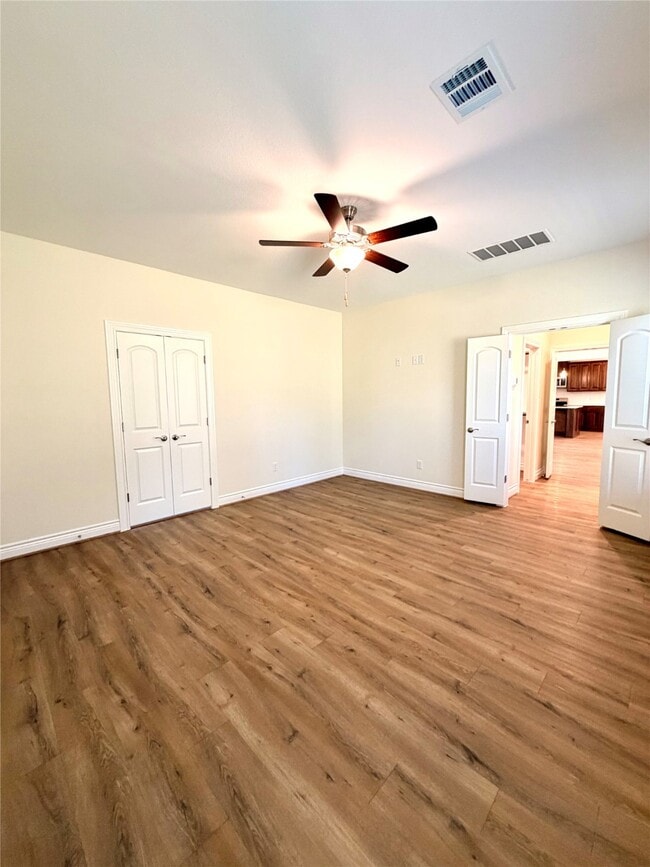 Building Photo - 12871 Oak Barrel Rd