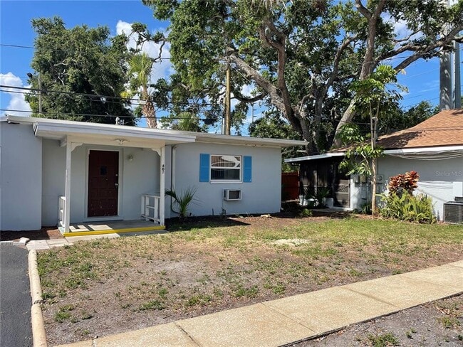 Primary Photo - 401 1st Ave NE