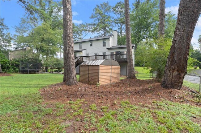 Building Photo - 3220 Casteel Rd