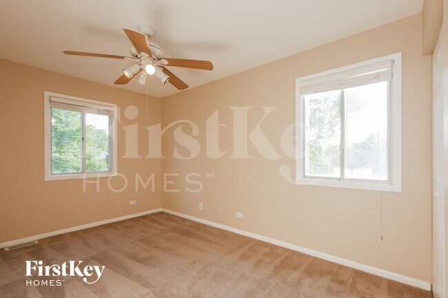 Building Photo - 130 Kevin Ln