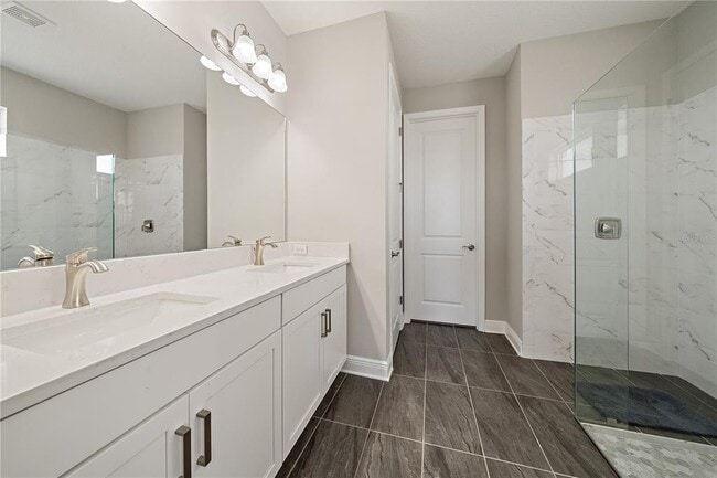 Building Photo - 4749 Antrim Dr