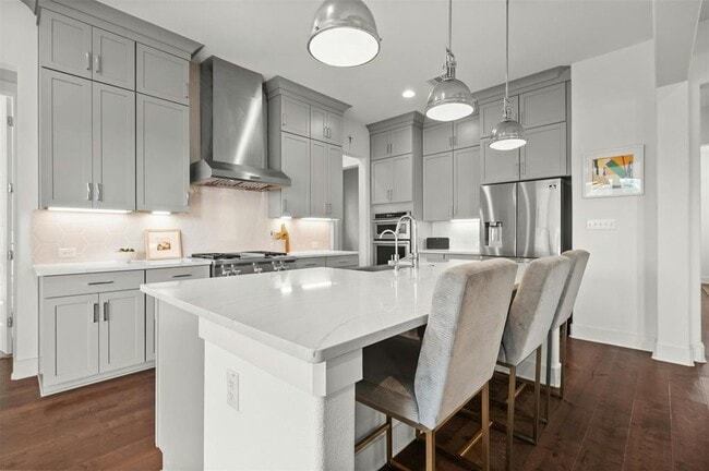 Building Photo - 208 Slate Rock Ter