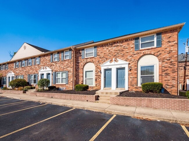 Building Photo - 4473 Mobile Dr