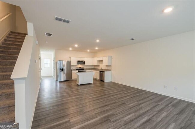 Building Photo - 2688 Toucan Wy
