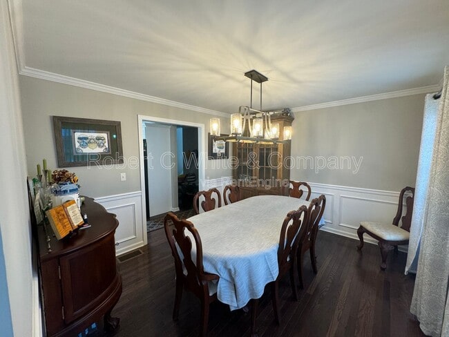 Building Photo - 26 Northview Dr