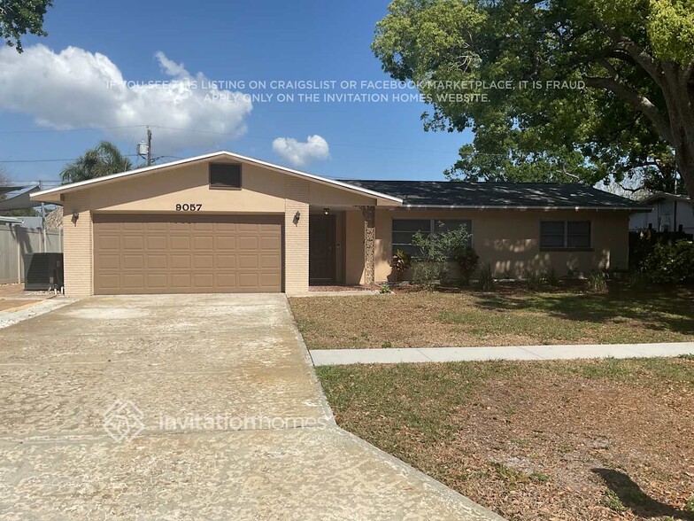 Building Photo - 9057 Lynwood Dr