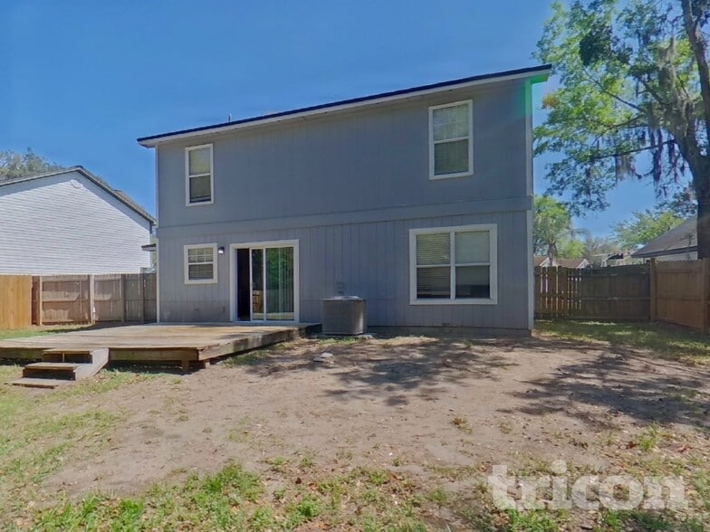 Building Photo - 12739 Serenade Cir N