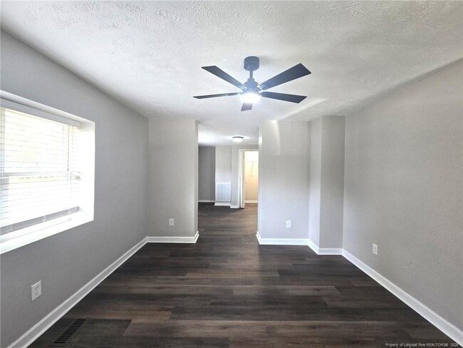 Building Photo - 874 W Orange St