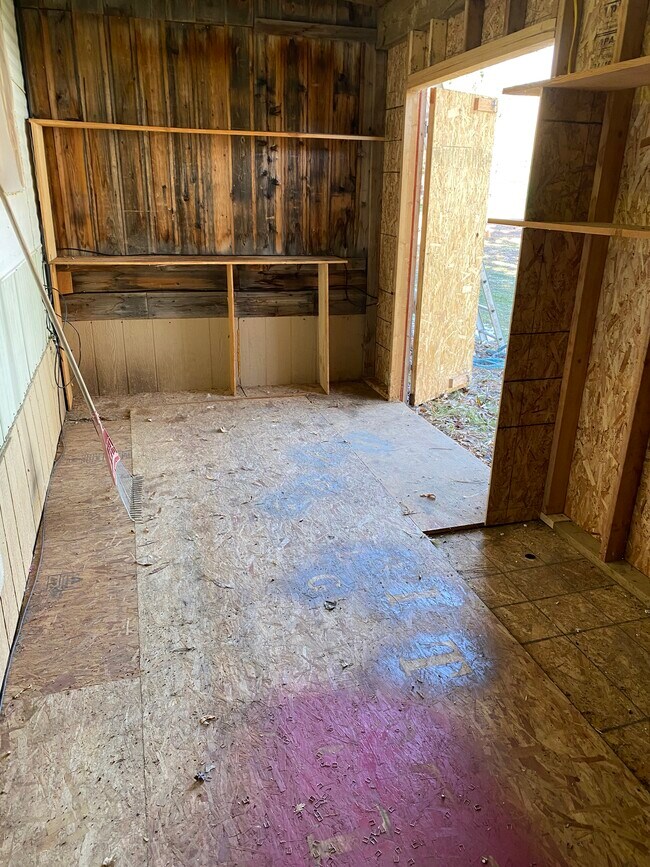 Storage attached - 568 Armington Rd