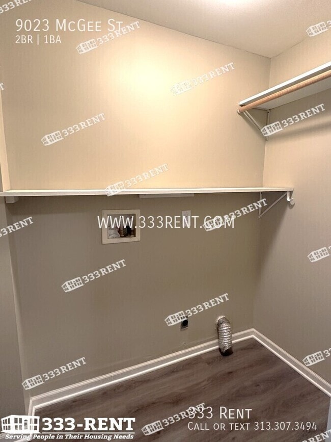 Building Photo - 9023 McGee St