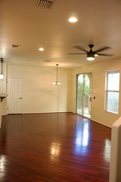 Building Photo - 2775 N Saramano Ln