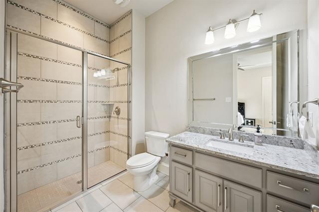 Building Photo - 920 Rhone Ln