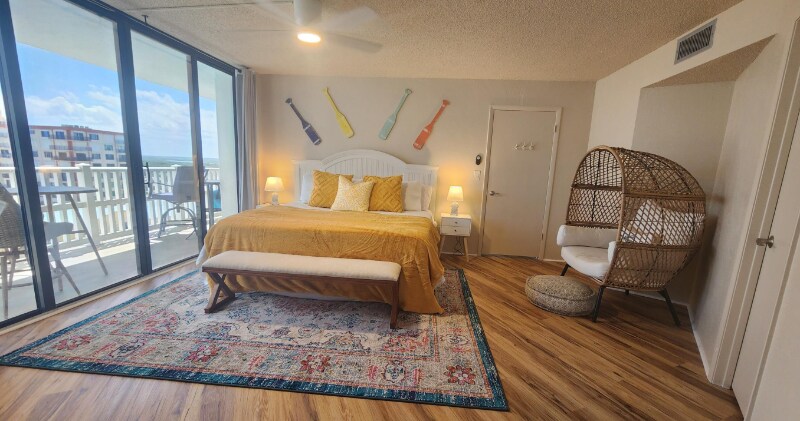 Building Photo - 3580 S Ocean Shore Blvd