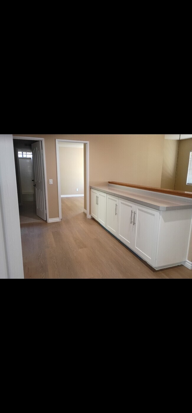 Building Photo - 14269 Dalhousie Rd