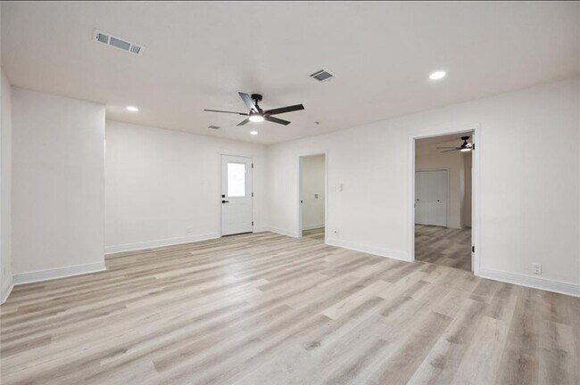 Building Photo - 7425 Rhobell St