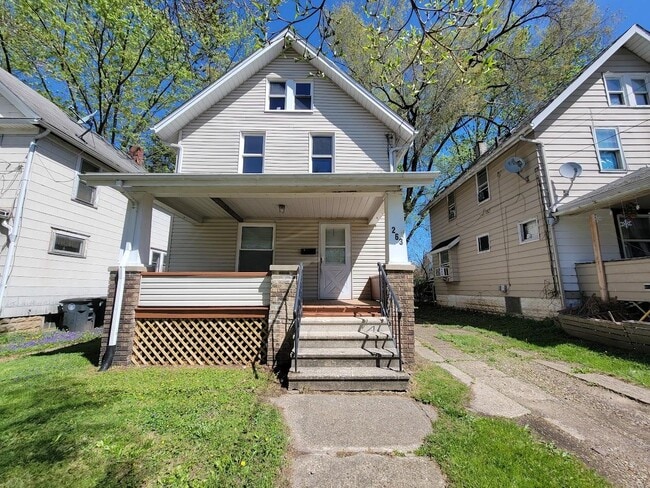 Building Photo - 263 E York St