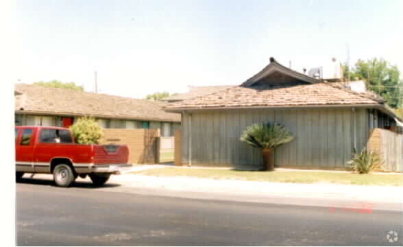 Primary Photo - Sierra Heights