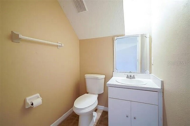 Building Photo - 6001 Scotchwood Glen