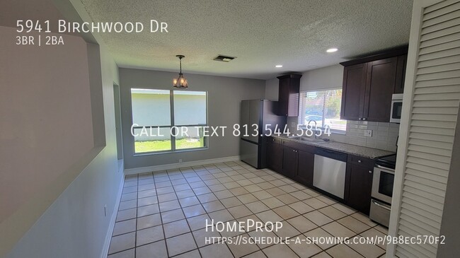 Building Photo - 5941 Birchwood Dr