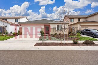 Building Photo - 8288 Schellhous Dr