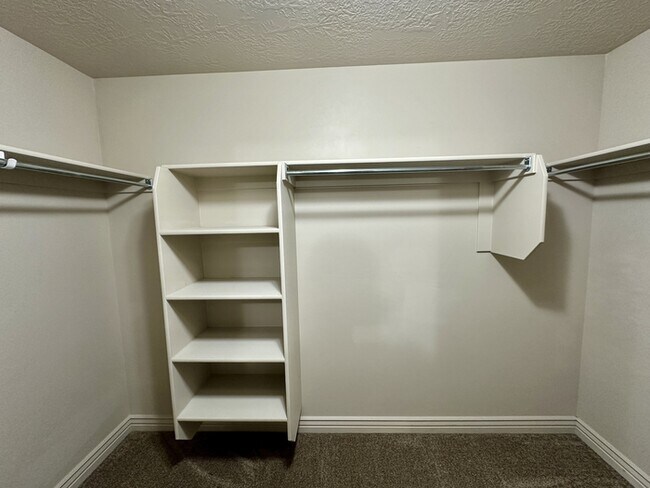 Building Photo - 6274 Copan Way