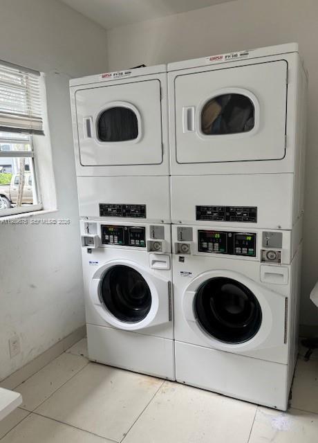 Building Photo - 7925 West Dr